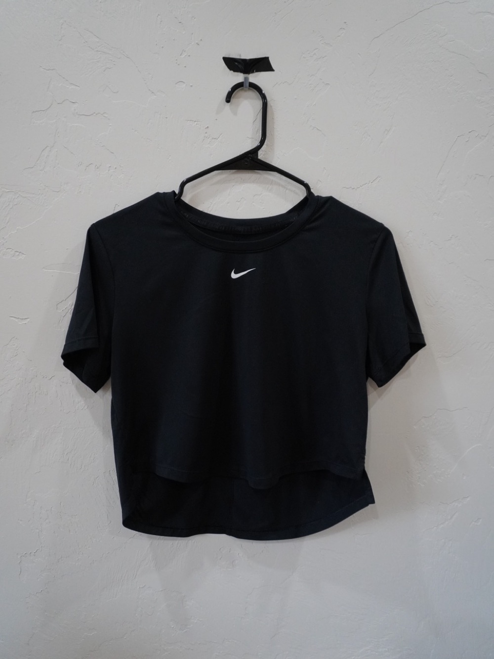Nike Black Cropped Short-Sleeve Athletic Top